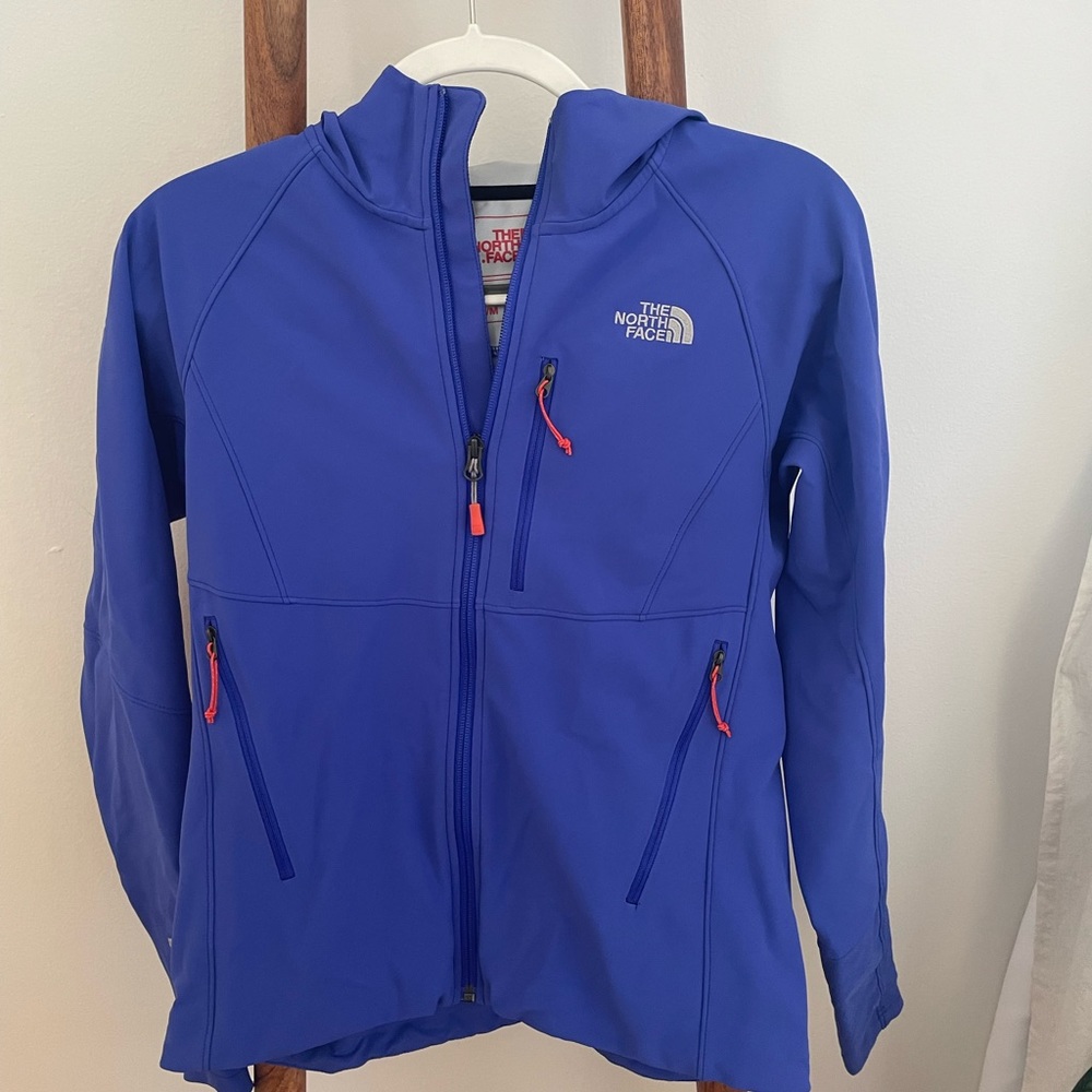 Women’s Northface Summit series - size M!